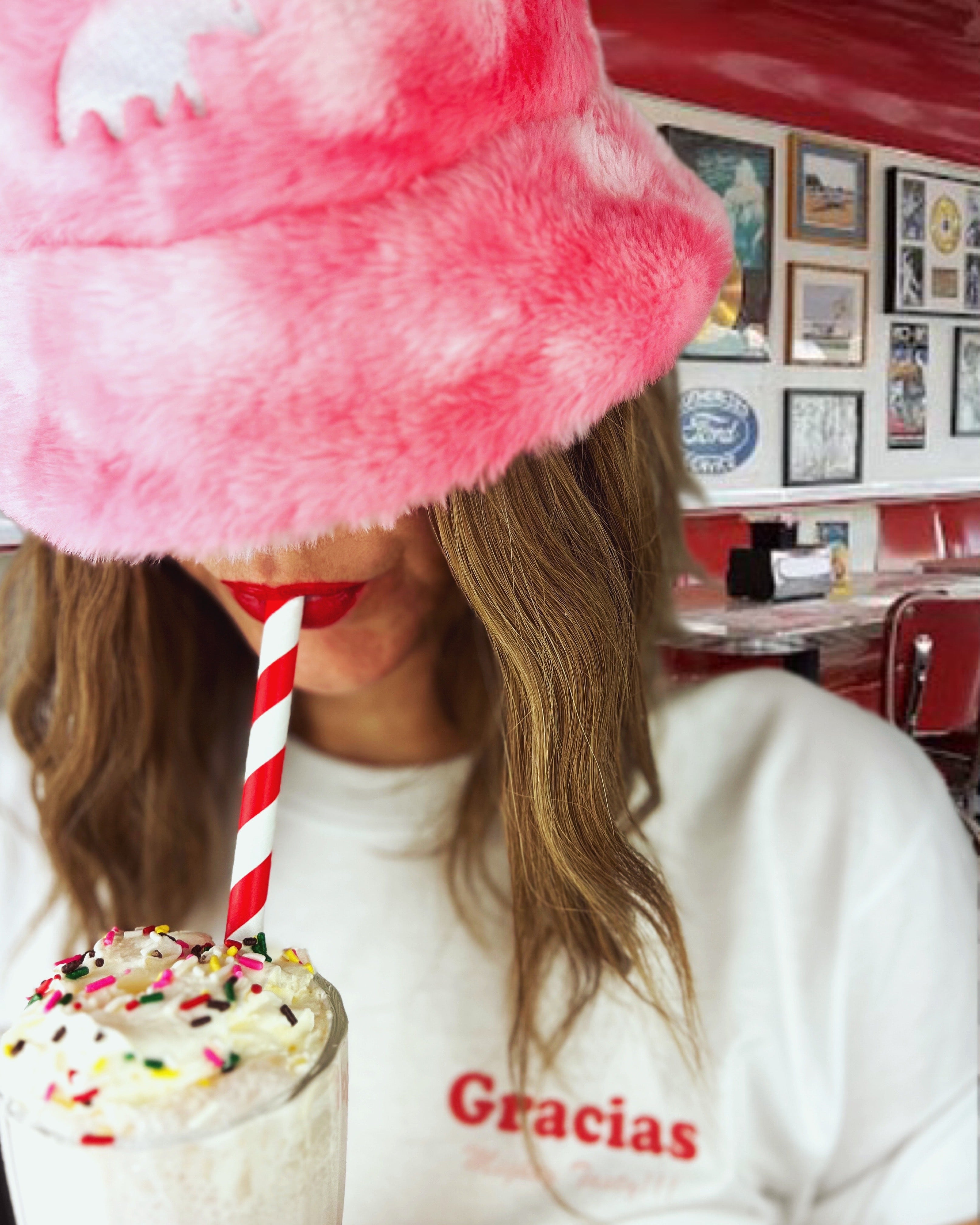 Online Clothing Store Canada | Streetwear Clothing | Gracias